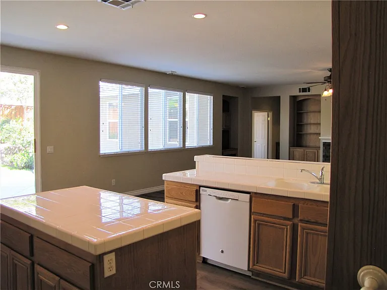 7342 Corona Valley Ave — Photo 13