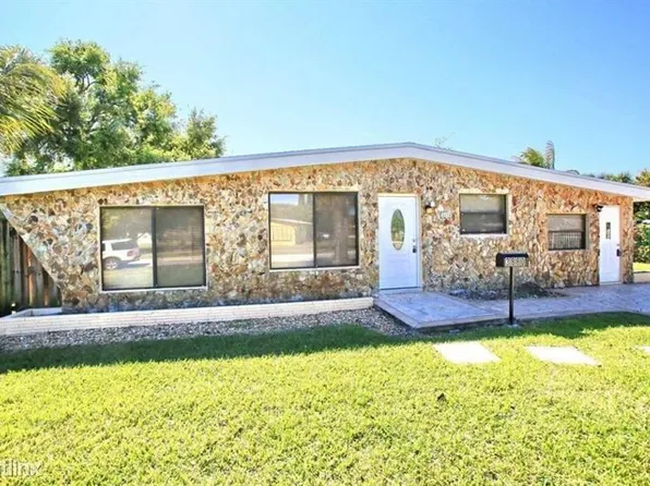 3748 Jackson Blvd, Fort Lauderdale, FL 33312