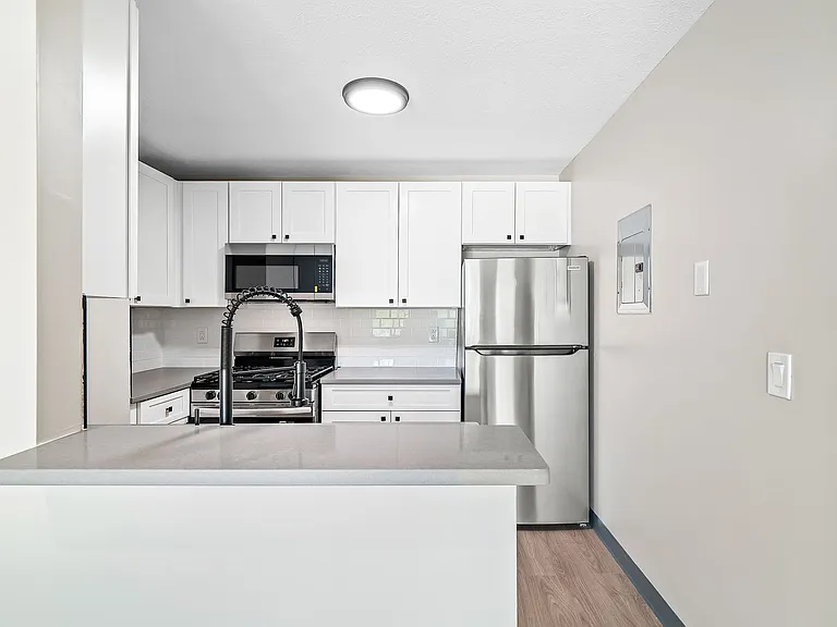 Cherry Tree Village Apartments — Photo 28