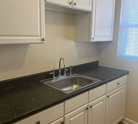 3rd image of 5247-49 Pernod Ave Floor 5247-2