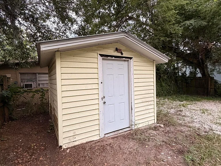 2309 Anna Dr — Photo 30