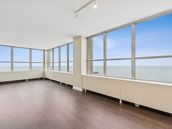 5th image of 655 W Irving Park Rd APT 5202