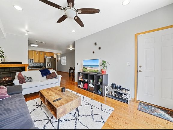 3rd image of 2508 W Division St Ste 1