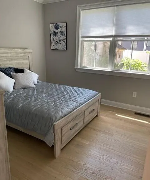 29 Halsey St — Photo 5