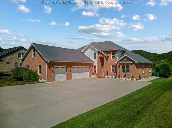 226 Peyton Cir, Winfield, WV 25213