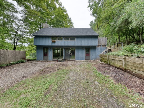 2nd image of 102 Brookside Lane
