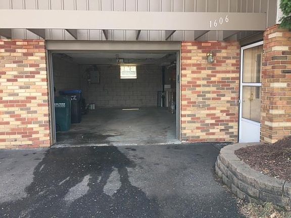 2nd image of 1604 Skillman Ave W