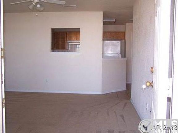 2nd image of 320 N 10th St