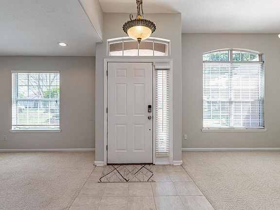 3rd image of 5573 Loon Lake Ct