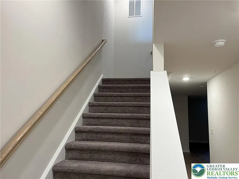 7620 Clayton Ave — Photo 24
