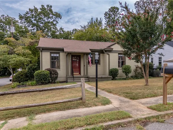 820 Gadsden Sq, Anderson, SC 29624