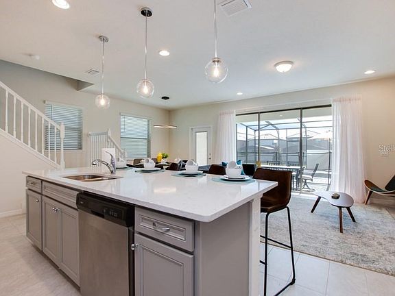 5th image of 8916 Sydney Ave