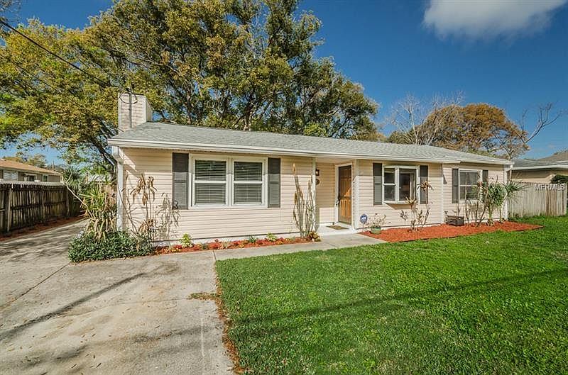 1st image of 604 N Matanzas Ave