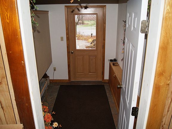 14x6 Back entry/mud room