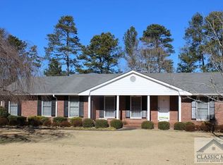 301 Crescent Ct, Winder, GA 30680