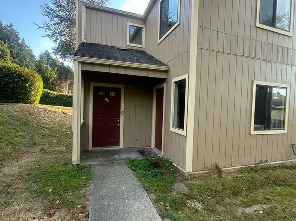 662 Hidden Creek Rd, Arcata, CA 95521