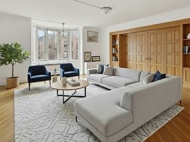 145 E 48th St