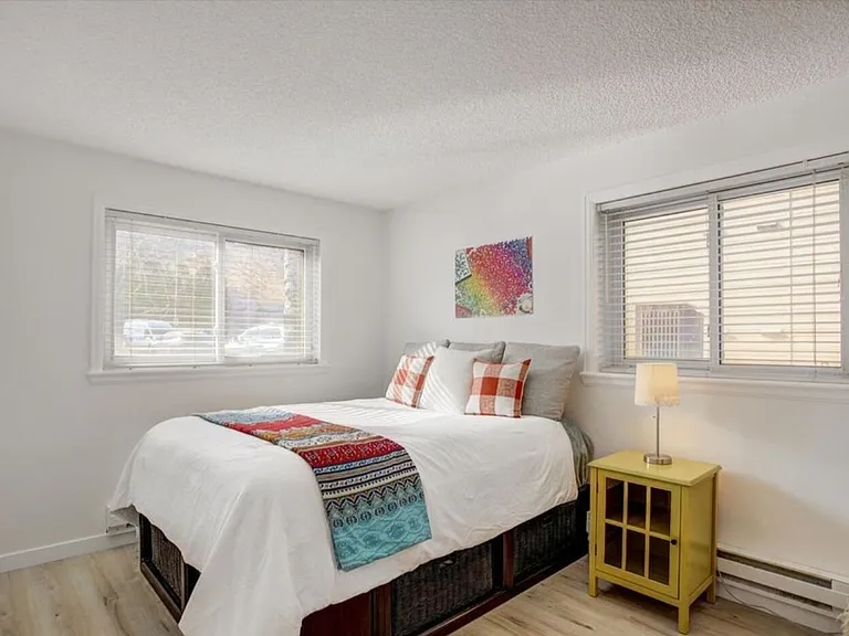 1061 W Beaver Creek Blvd #H101 — Photo 6