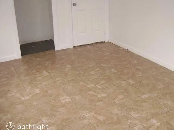 2nd image of 1116 Edith Ave