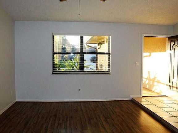 3rd image of 2089 SW Aguero St