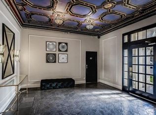 La Chandelle Apts...Charming building...Renovated Apartments Available...Hardwood Floors!, Los Angeles, CA 90020