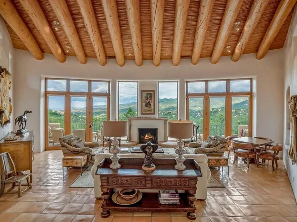 170 Pedregal Pl, Santa Fe, NM 87501