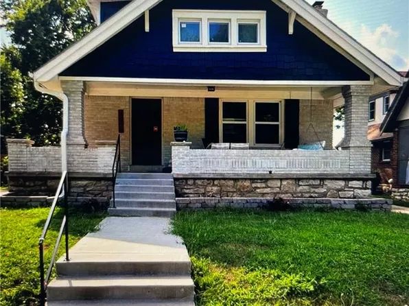 7520 Oak St, Kansas City, MO 64114