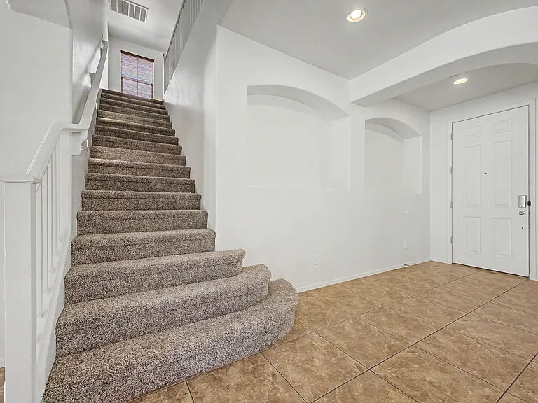 15102 W Westview Dr — Photo 7