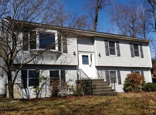 29 Candlewood Shores Rd, Brookfield, CT 06804