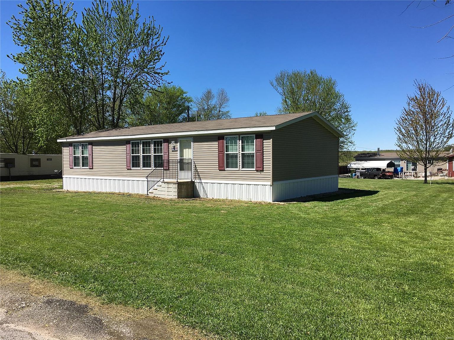 507 3rd St, Keyesport, IL 62253 Zillow