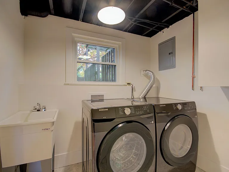 209 W Gartner Rd — Photo 11