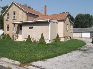 360 Lincoln Ave, Cleveland, WI 53015