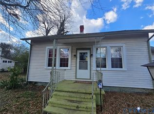 312 Riverview Ave, Hopewell, VA 23860