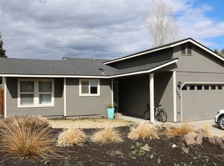 1866 NE Yellowstone Ln, Bend, OR 97701