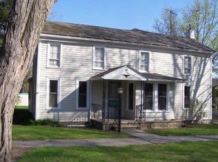 63 Seneca St, Dundee, NY 14837
