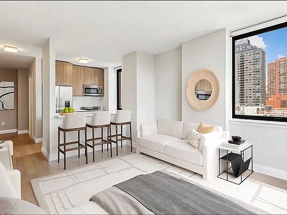 3rd image of 345 E 94th St APT 15F