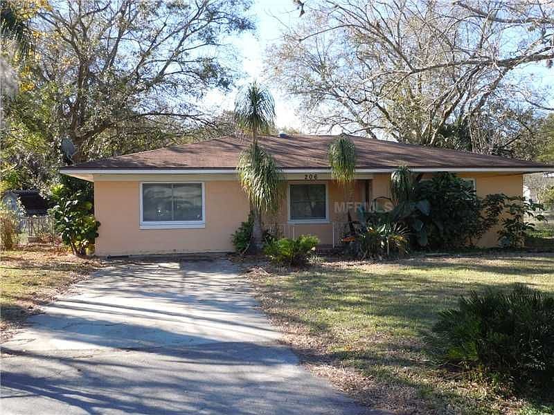 1st image of 206 Petteway Dr