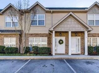 4 Amity Ln, Greenville, SC 29609