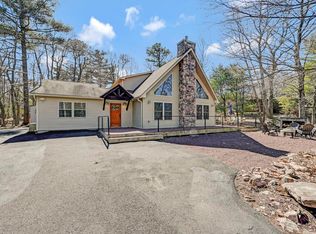 29 Estates Dr, Lake Harmony, PA