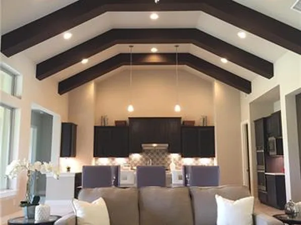 328 Reataway, Dripping Springs, TX 78620