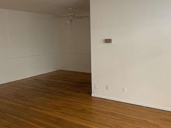 2nd image of 936 N Stanley Ave #2