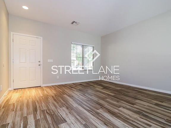 3rd image of 30255 W Crittenden Ln