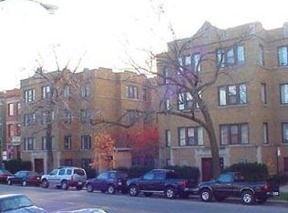 1313 W Addison St APT 1B, Chicago, IL 60613