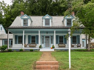 160 Crow Hill Rd, Mount Kisco, NY 10549