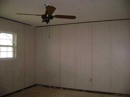 4th image of 173 Evangeline Dr