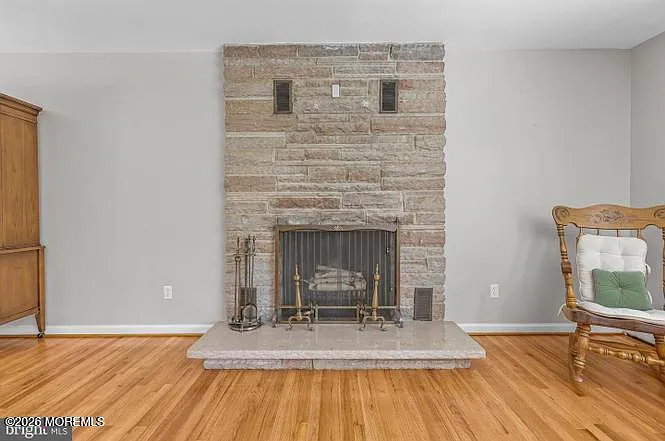 87 Hillside Dr — Photo 3