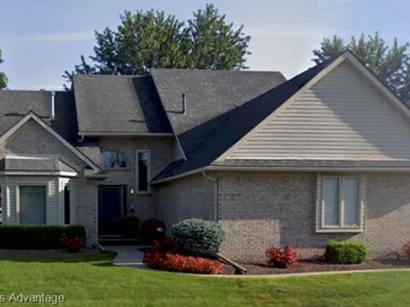 21504 Hunter Cir N, Taylor, MI 48180