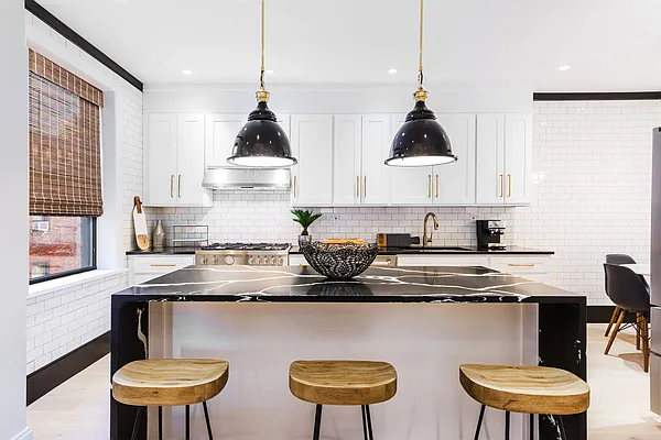 Sold by AnnMarie Barker, LREB | media 16