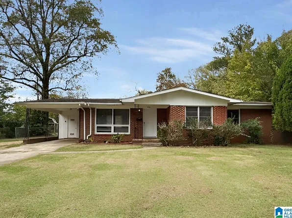 916 Daniel Cir, Birmingham, AL 35228