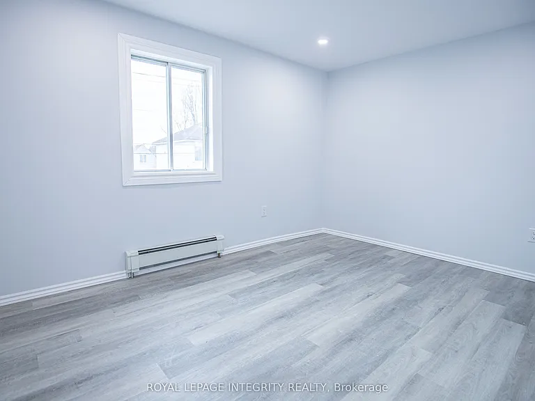 345 Richelieu Ave — Photo 21